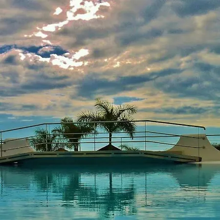 Luxury Complex Near The Sea 아파트